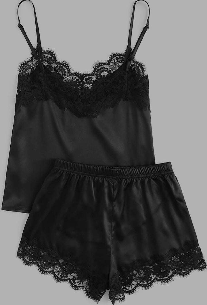 Black Lace Satin Cami Top and Shorts Sleepwear Pajamas Set – Baddienova